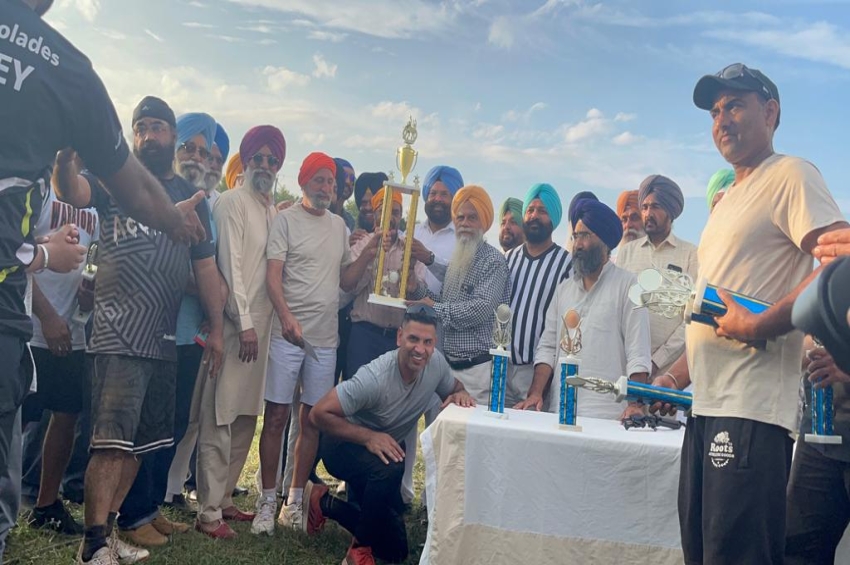 ਚੜ੍ਹਦੀ ਕਲਾ ਸਪੋਰਟਸ ਕਲੱਬ ਅਤੇ ਸਿੱਖ ਸੈਂਟਰ ਵਰਜ਼ੀਨੀਆਂ ਨੇ ਵਾਲੀਬਾਲ ਦਾ ਸਫ਼ਲ ਟੂਰਨਾਮੈਂਟ ਕਰਵਾਇਆ